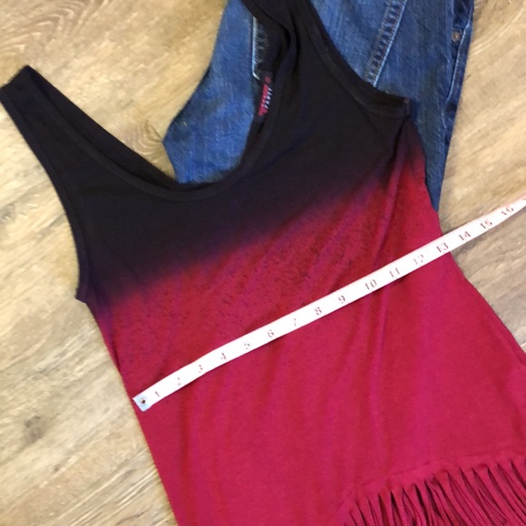 T-party fringe top - s - Picture 4 of 6